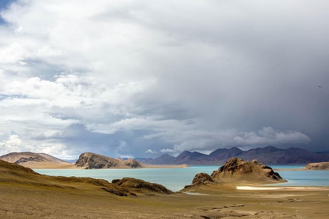 Les Meilleures Destinations Lointaines à Visiter Absolument